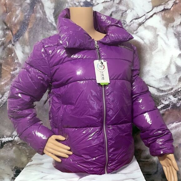 Noize Jackets & Blazers - NOIZE Goldie Short Puffer Jacket in Grape